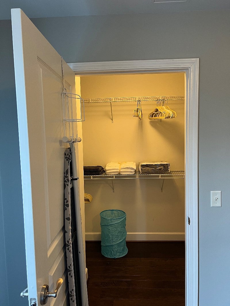 Furnished Finder property 352473_1 photo 17