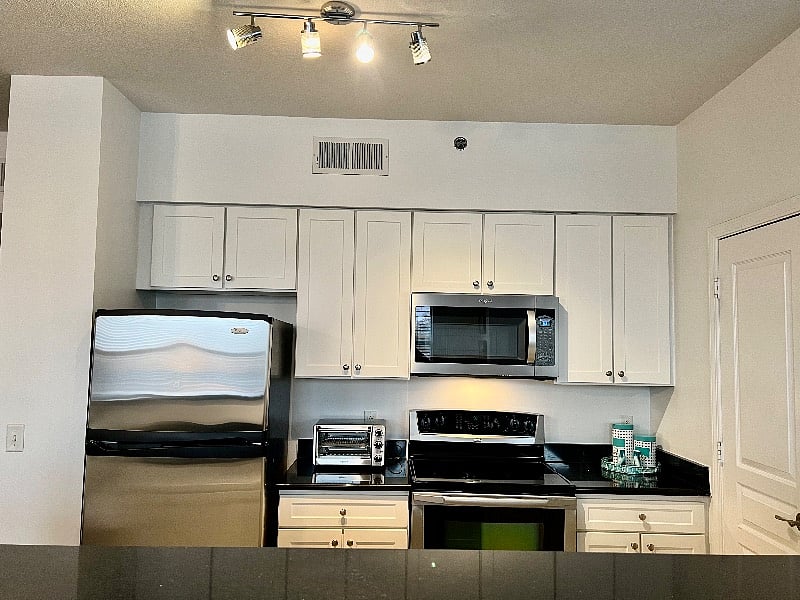 Furnished Finder property 352473_1 photo 24