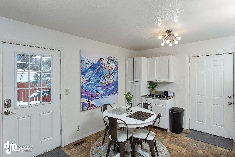 Furnished Finder property 352498_1 photo 13
