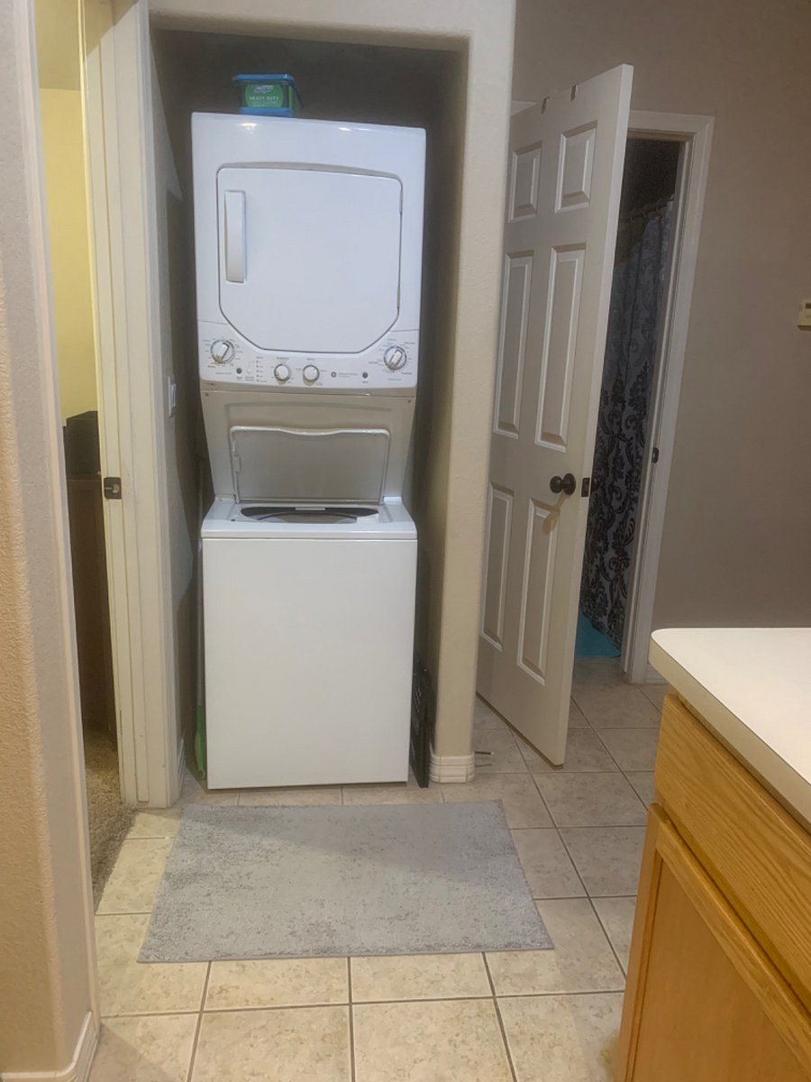 Furnished Finder property 352504_1 photo 8
