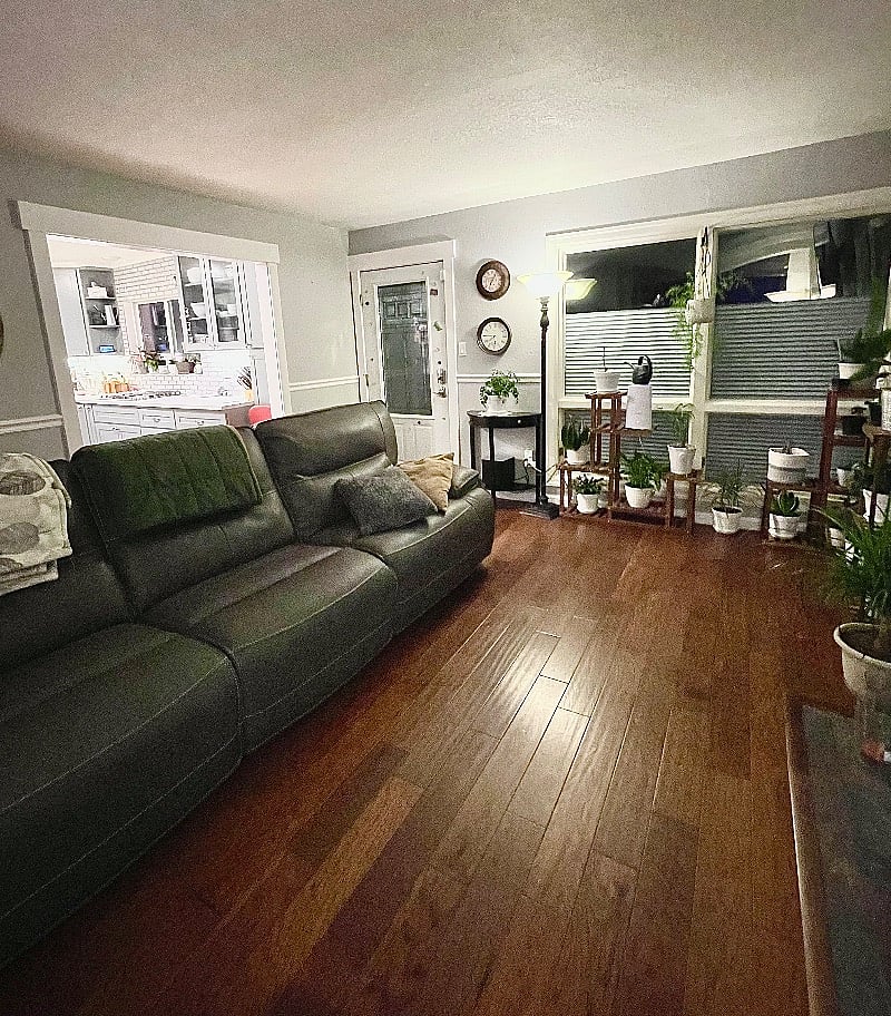 Front door & Main living area