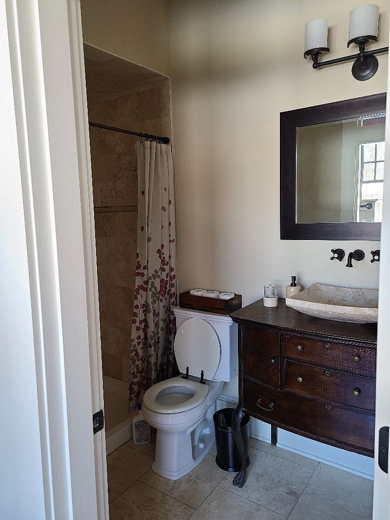 Furnished Finder property 352570_1 photo 10