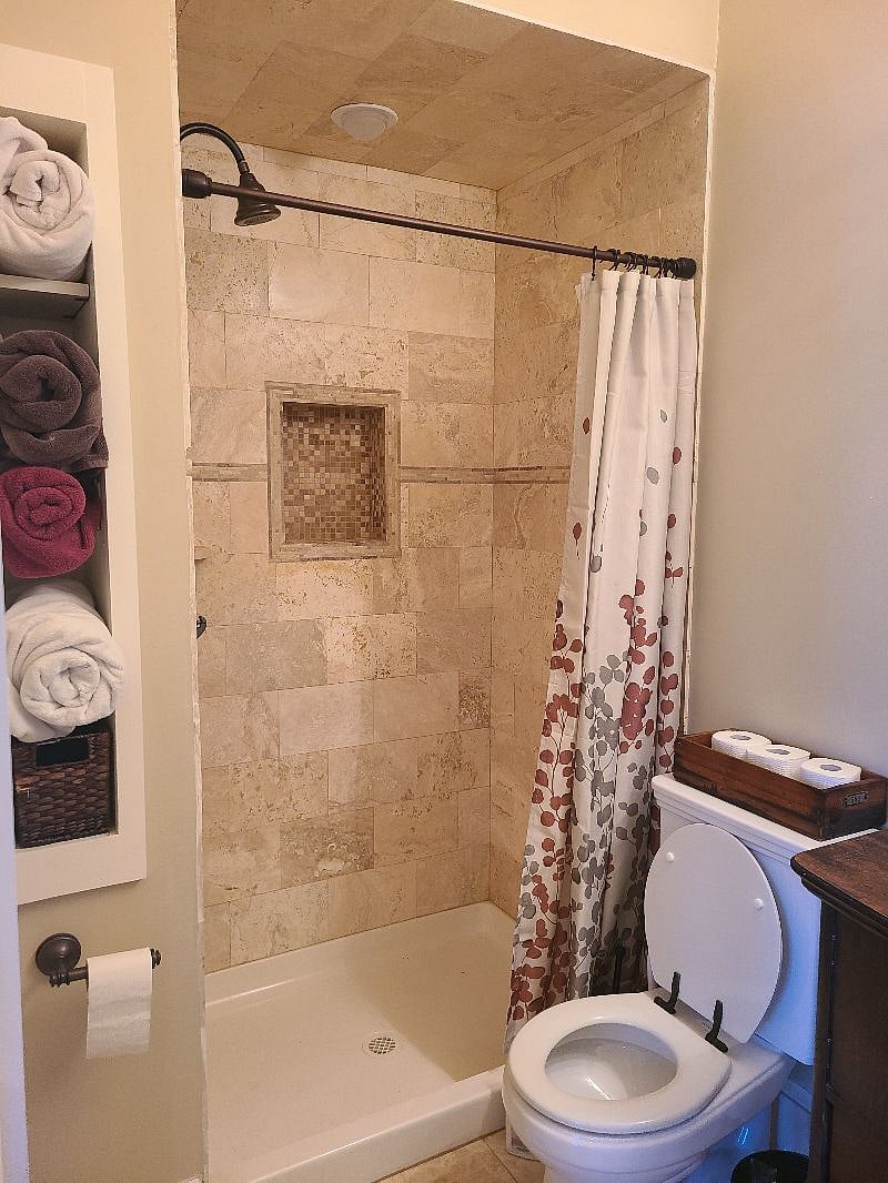Furnished Finder property 352570_1 photo 13