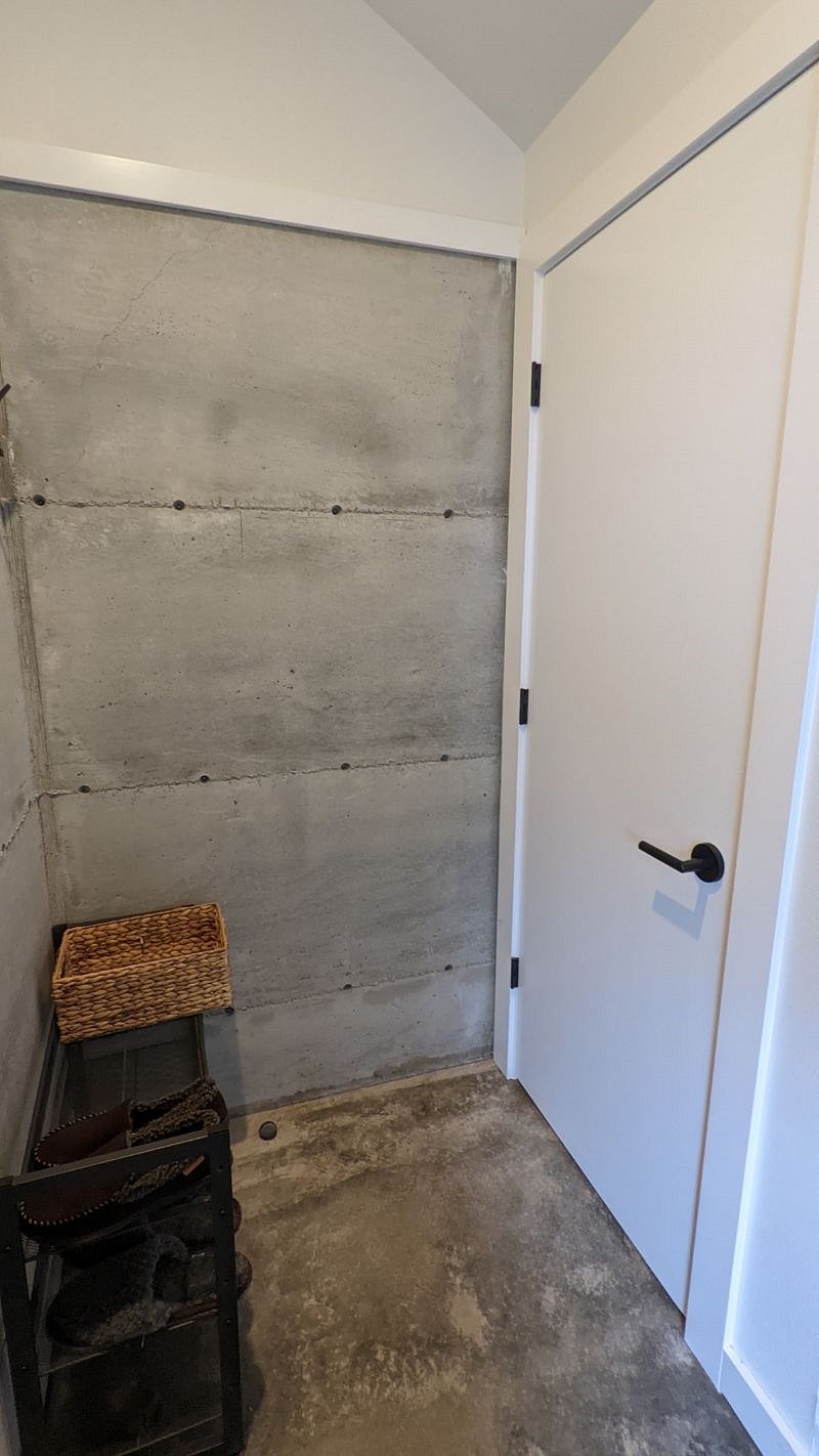 Furnished Finder property 352601_1 photo 26