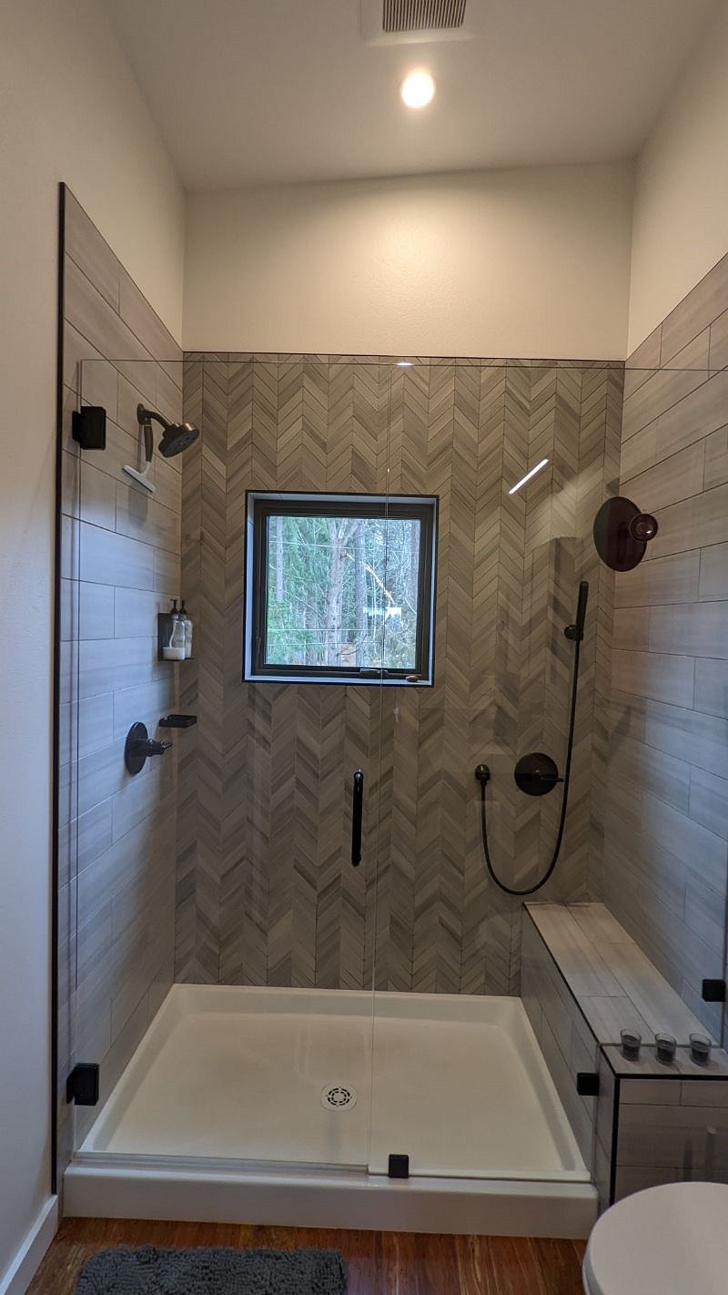Furnished Finder property 352601_1 photo 17