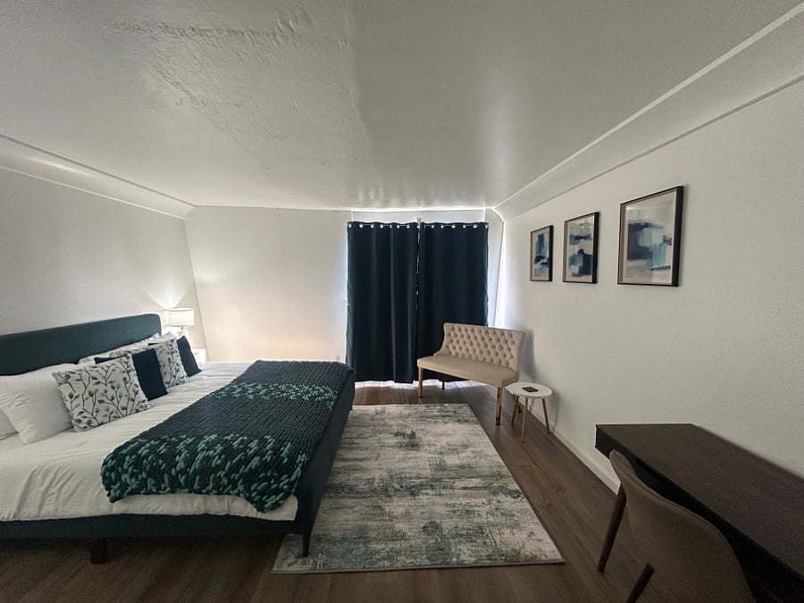 Furnished Finder property 352637_1 photo 8