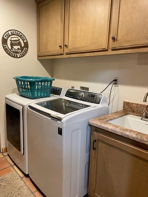 Furnished Finder property 352639_2 photo 9
