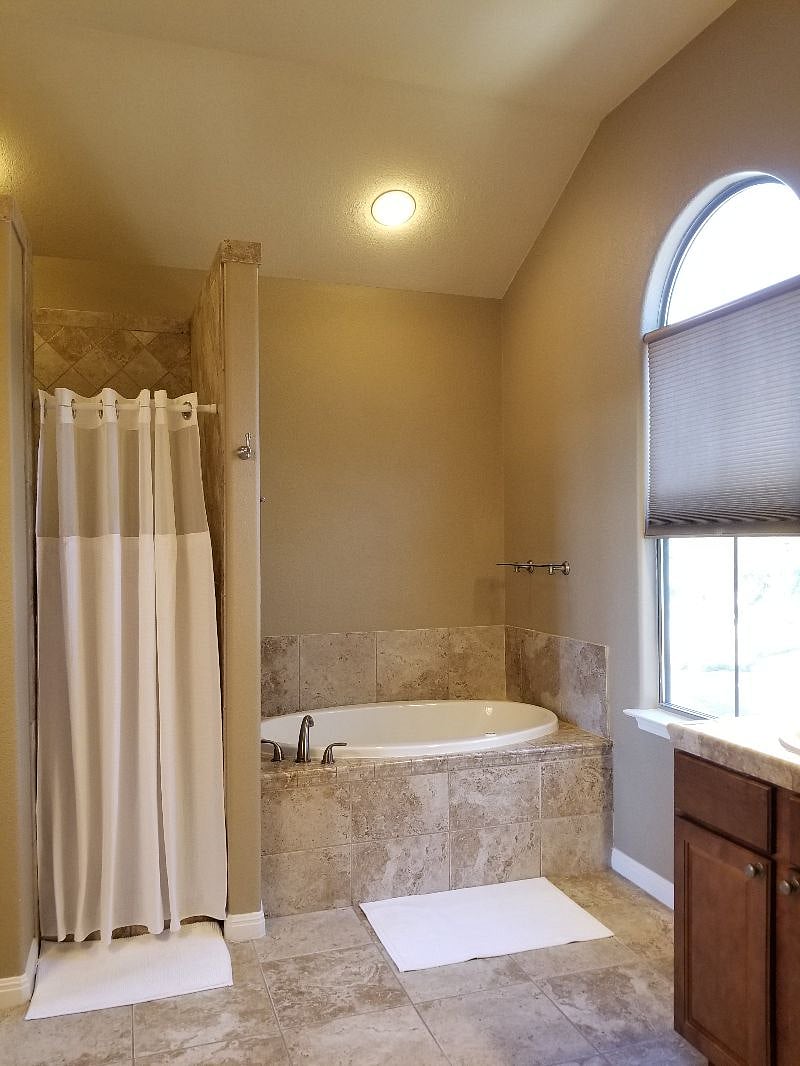 Furnished Finder property 352643_1 photo 18