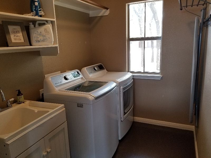 Furnished Finder property 352643_1 photo 23