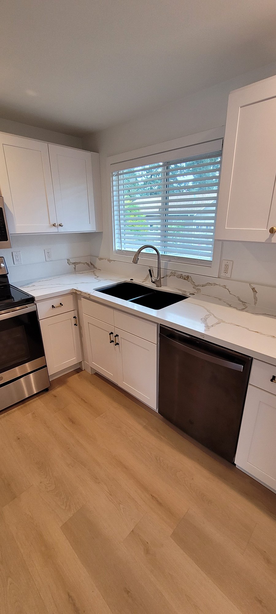 Furnished Finder property 352699_1 photo 4