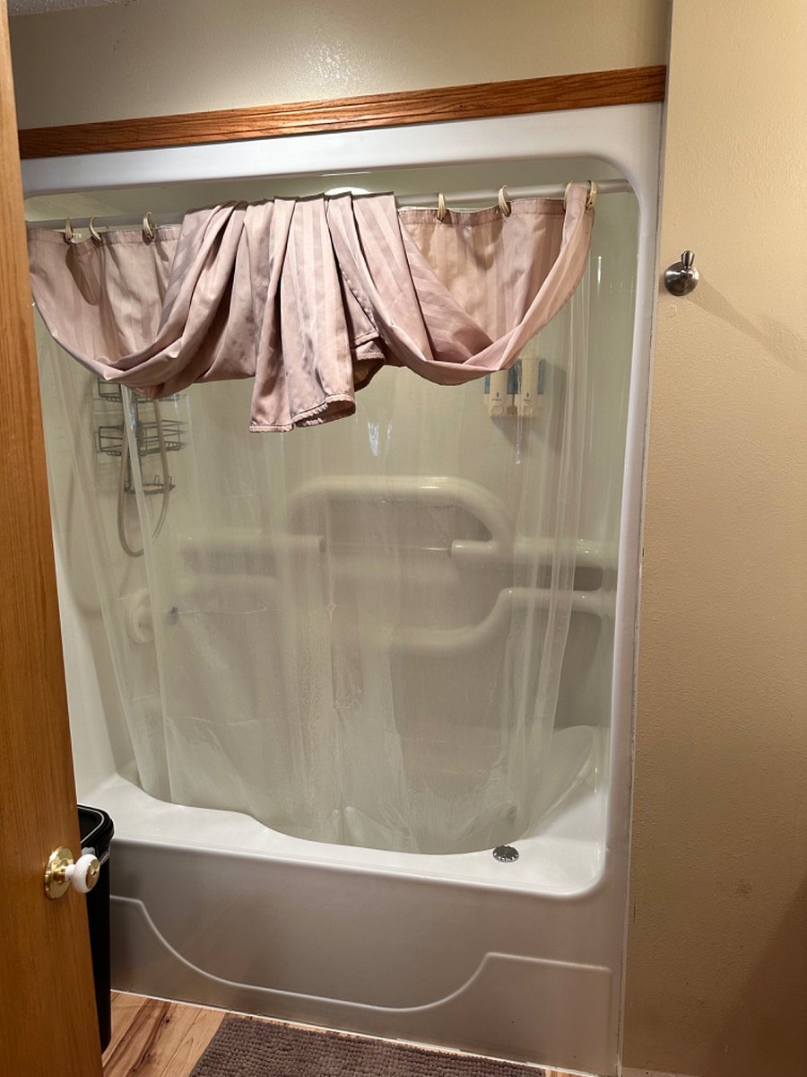 Furnished Finder property 352788_1 photo 15