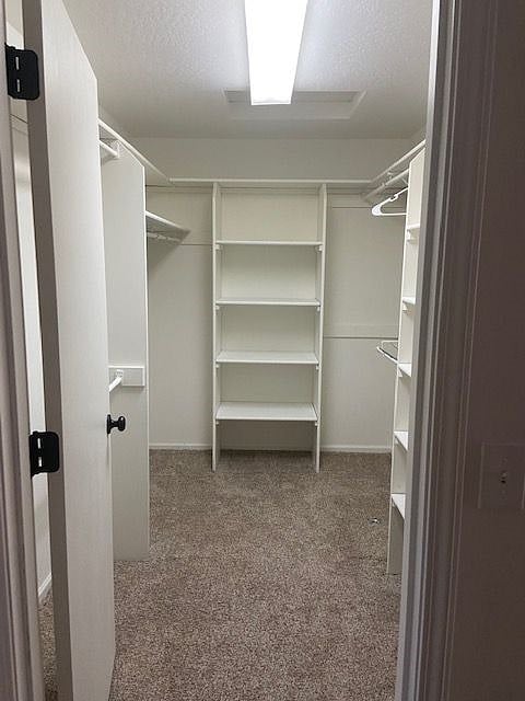 Walk-in closet