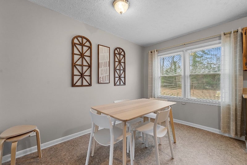 Furnished Finder property 352829_1 photo 11
