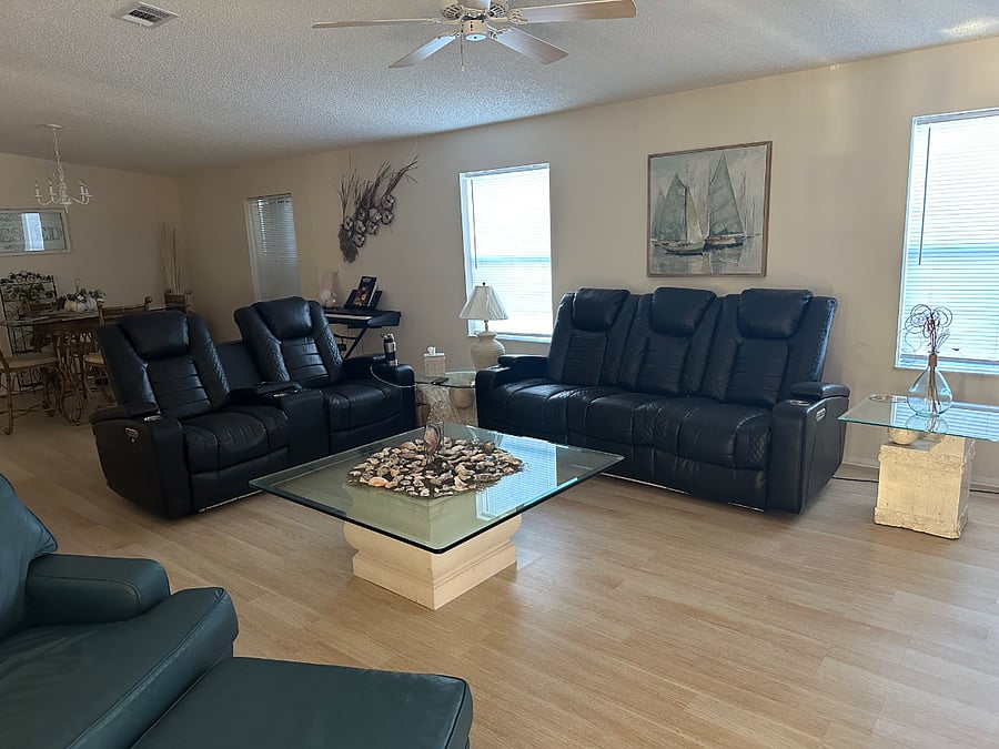 Furnished Finder property 352838_1 photo 22