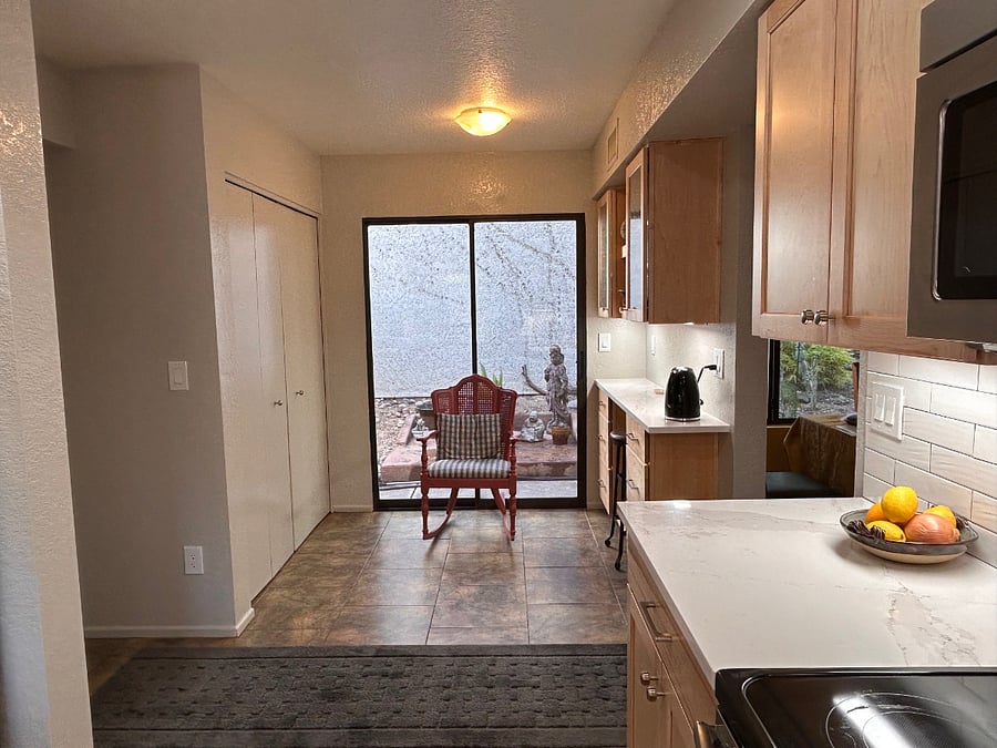Furnished Finder property 352857_1 photo 8