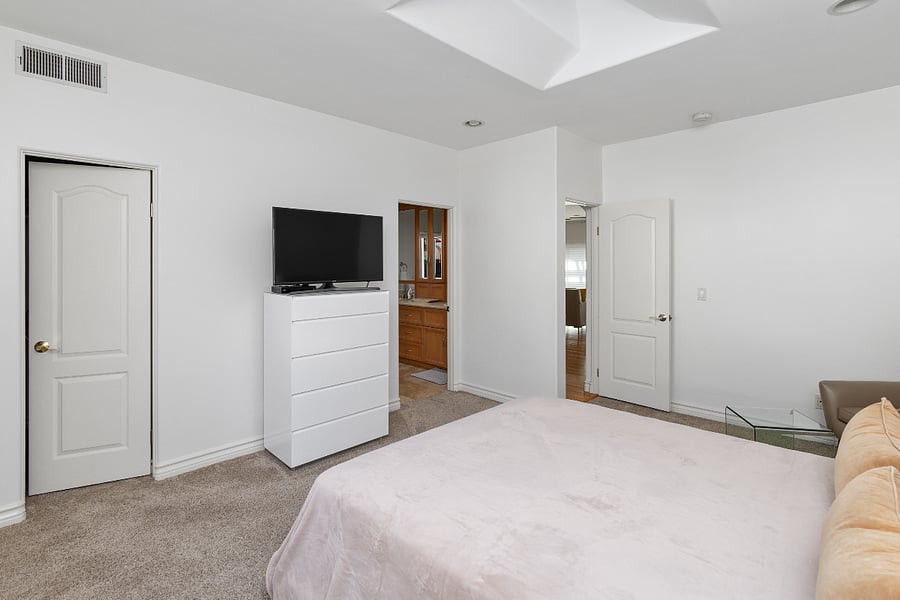 Furnished Finder property 352862_2 photo 11