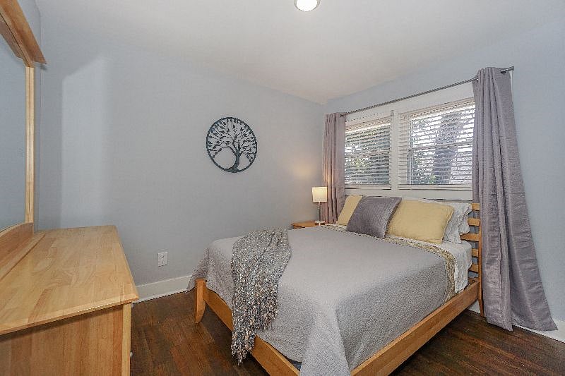 Furnished Finder property 352878_1 photo 21