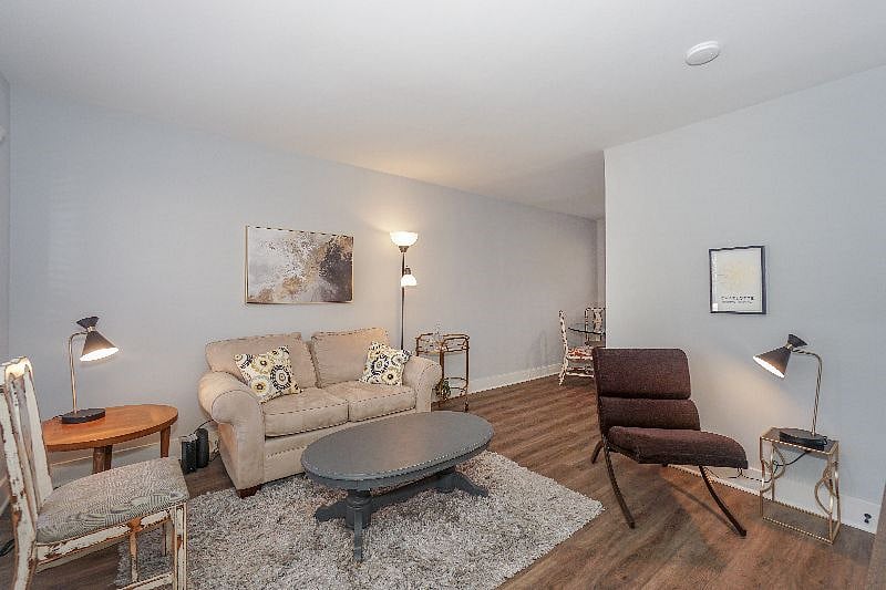 Furnished Finder property 352878_1 photo 6
