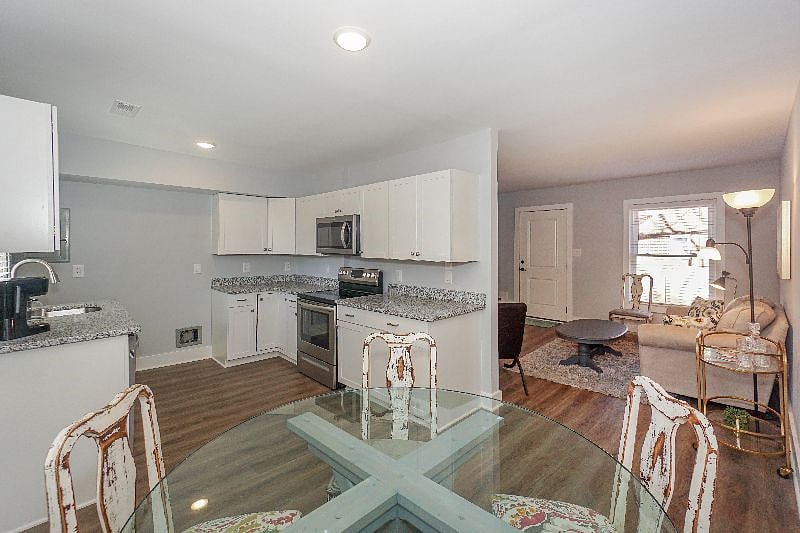 Furnished Finder property 352878_1 photo 12