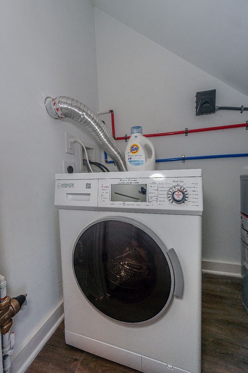 Furnished Finder property 352878_1 photo 27