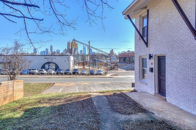 Furnished Finder property 352878_1 photo 5