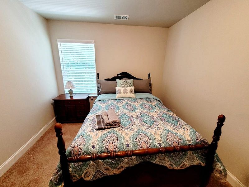 Furnished Finder property 352894_1 photo 3