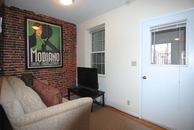 Furnished Finder property 352936_1 photo 3