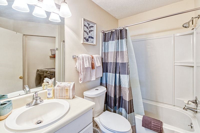 Furnished Finder property 352964_1 photo 23