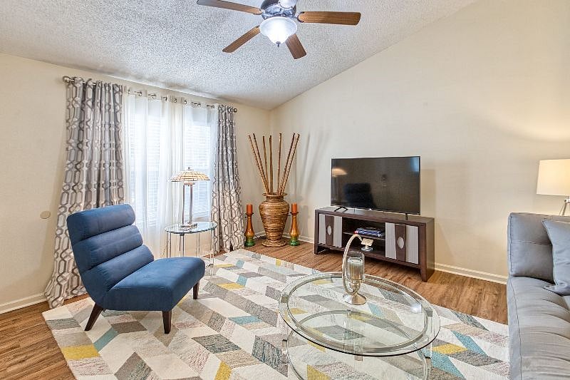 Furnished Finder property 352964_1 photo 5