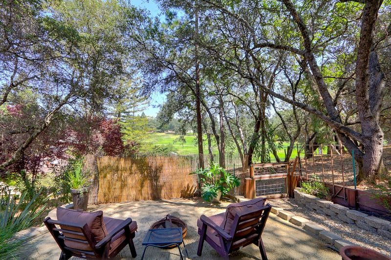 Furnished Finder property 353038_1 photo 47