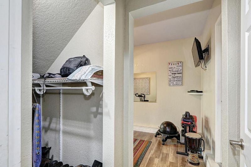 Furnished Finder property 353038_1 photo 26