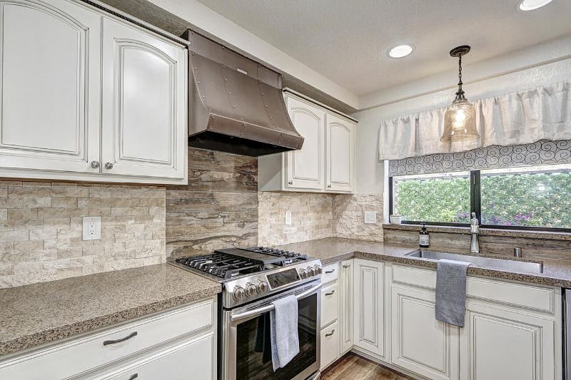 Furnished Finder property 353038_1 photo 10