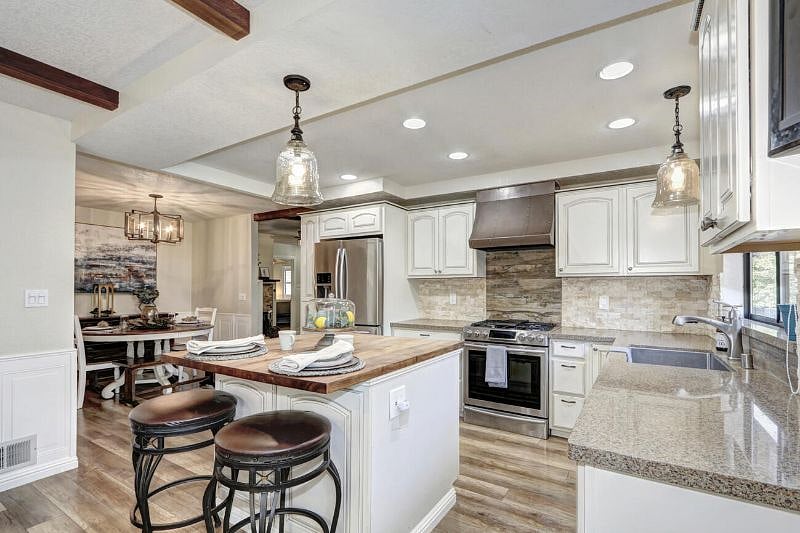 Furnished Finder property 353038_1 photo 14