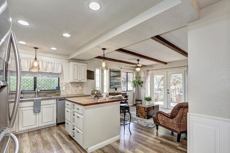Furnished Finder property 353038_1 photo 8