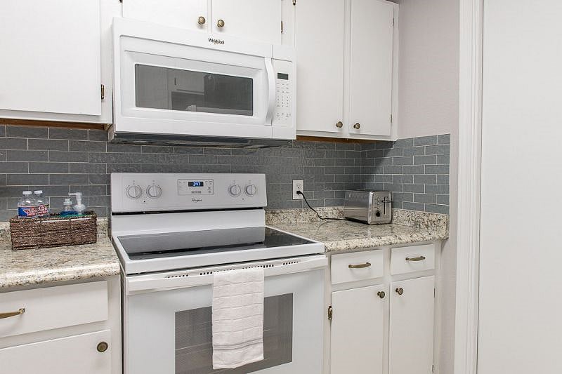 Furnished Finder property 353074_1 photo 15