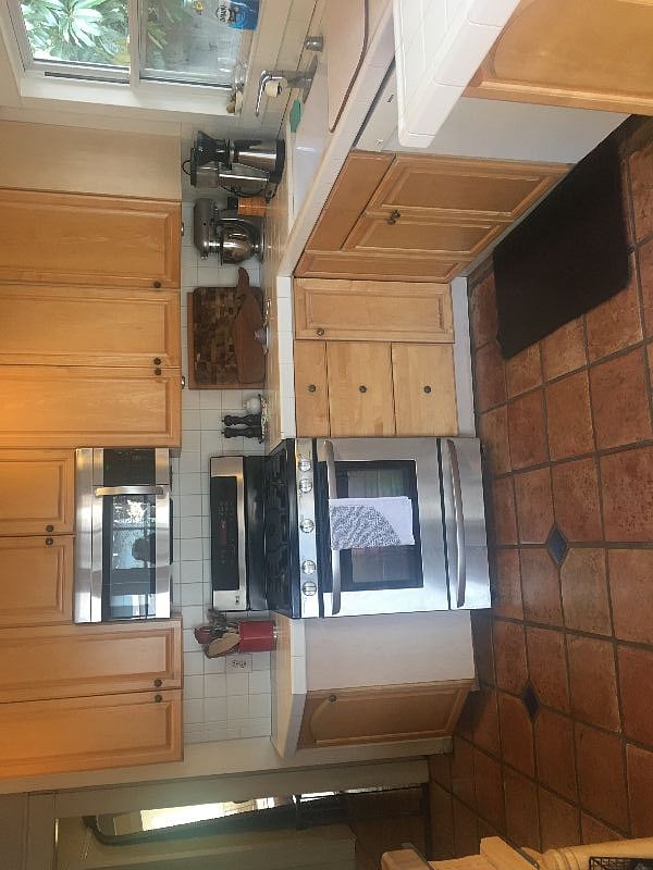 Furnished Finder property 353085_1 photo 3