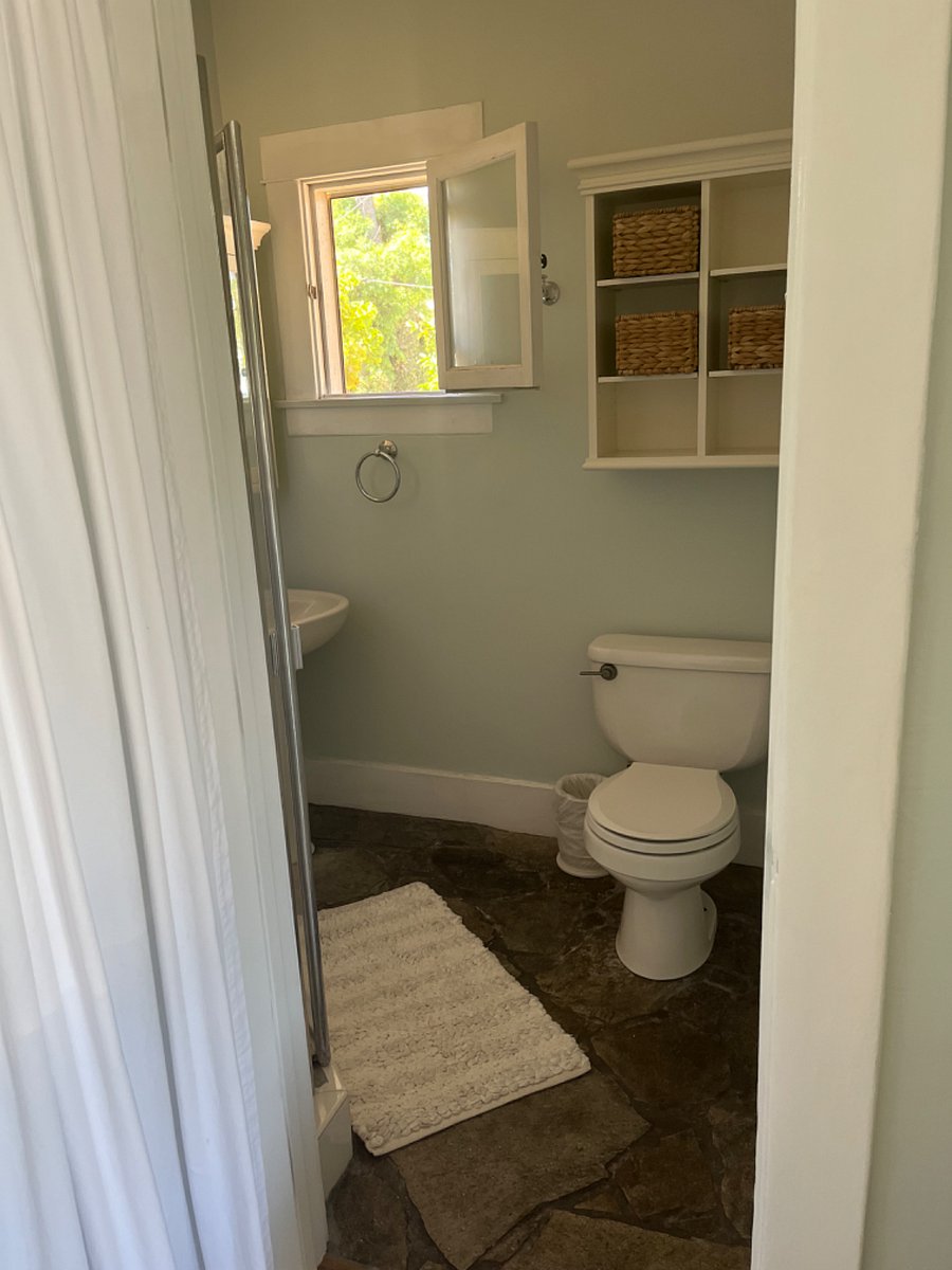 Furnished Finder property 353085_1 photo 6