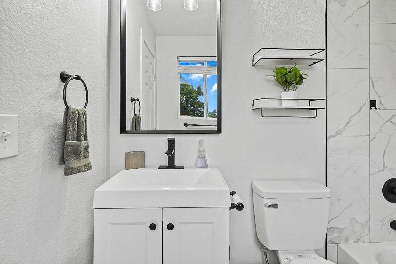 Furnished Finder property 353142_2 photo 8