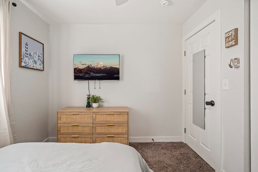 Furnished Finder property 353142_3 photo 5