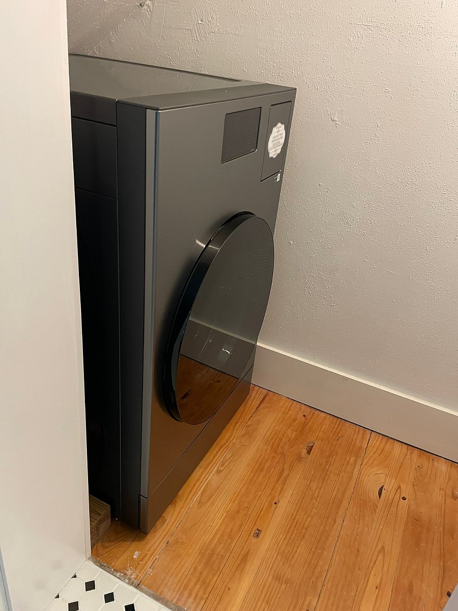 2:1 Washer/Dryer Combination Unit