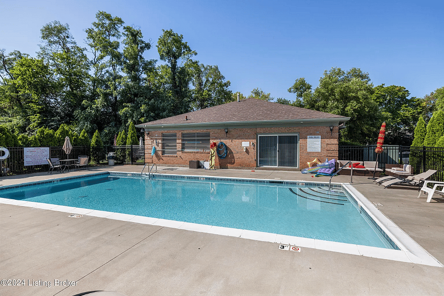 Furnished Finder property 353173_1 photo 16