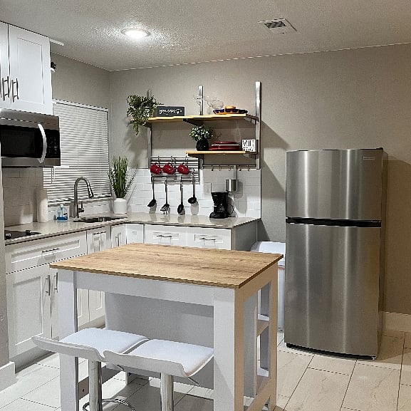 Furnished Finder property 353190_1 photo 5