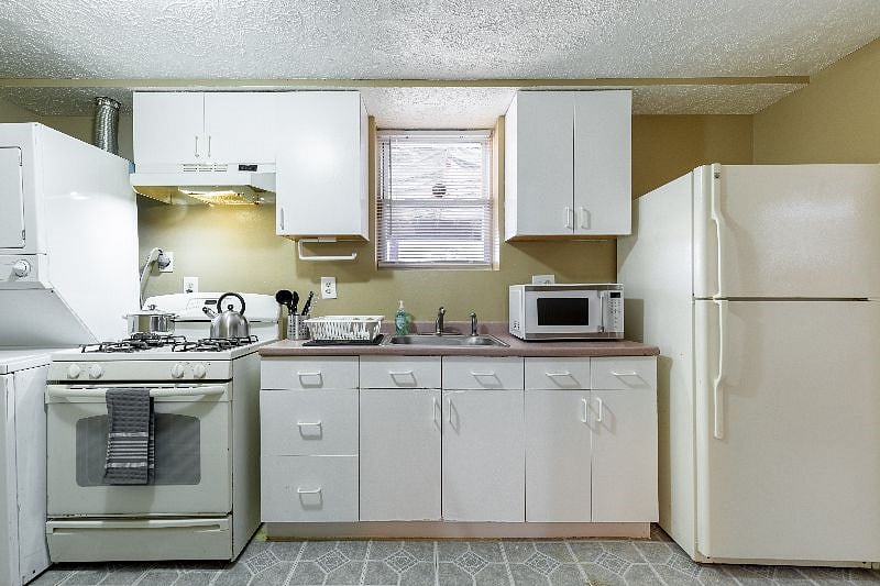 Furnished Finder property 353217_1 photo 12