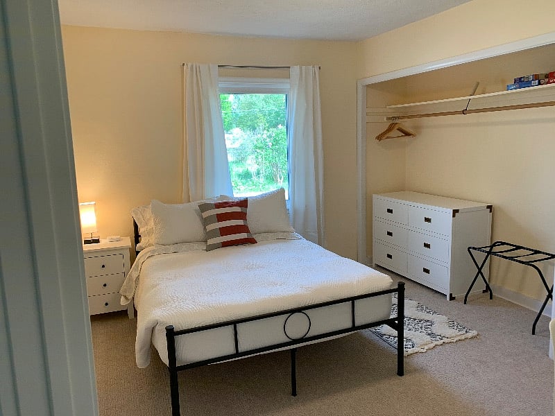 Bedroom 2 - Double bed (non-locking pocket door connects to bedroom 1)