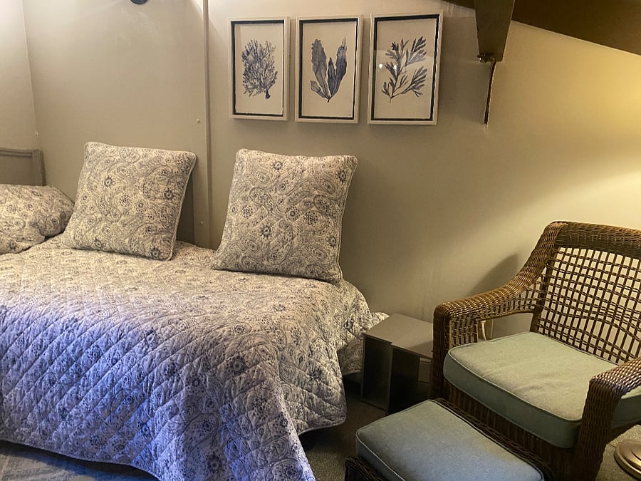 LOFT BEDROOM