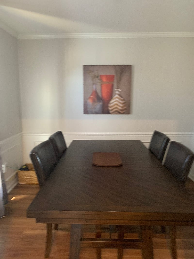 Dining room adjacent to the kitchen.