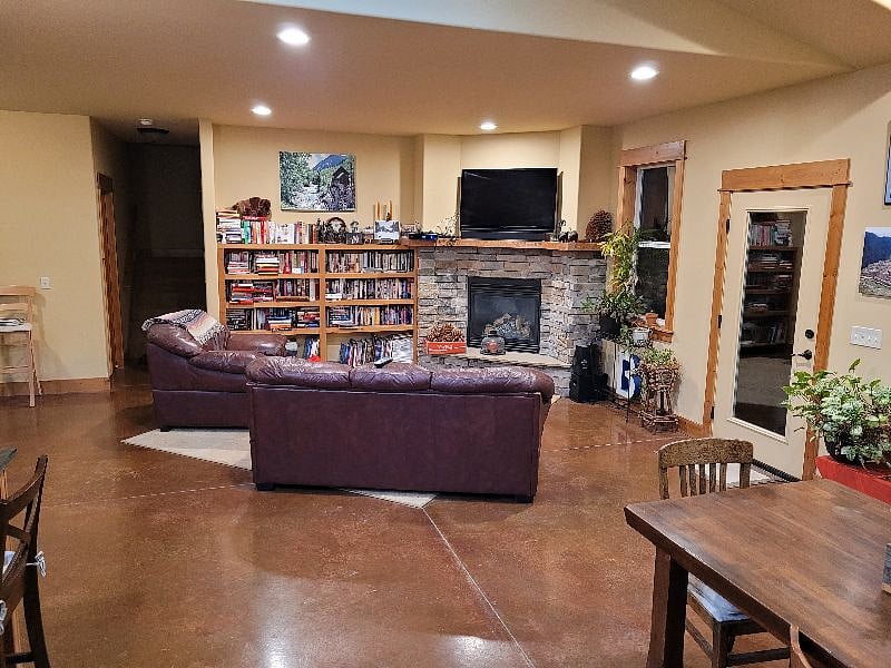 Furnished Finder property 353427_1 photo 4