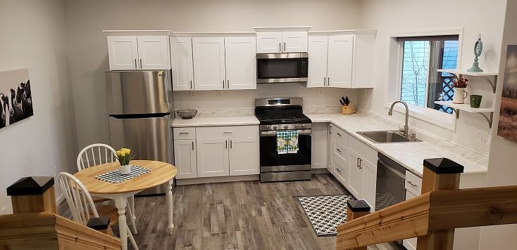 Furnished Finder property 353504_1 photo 3