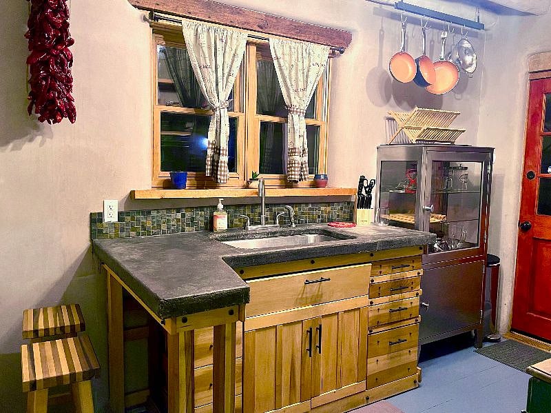 Furnished Finder property 353590_1 photo 5
