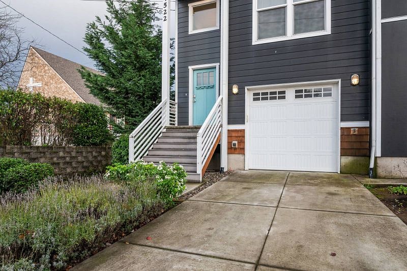 Furnished Finder property 353612_1 photo 42